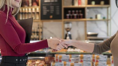 Franchising versus Licensing: A Comparison of Obligations and Features