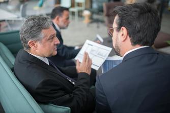 Essential 5-point guide to buying a franchise