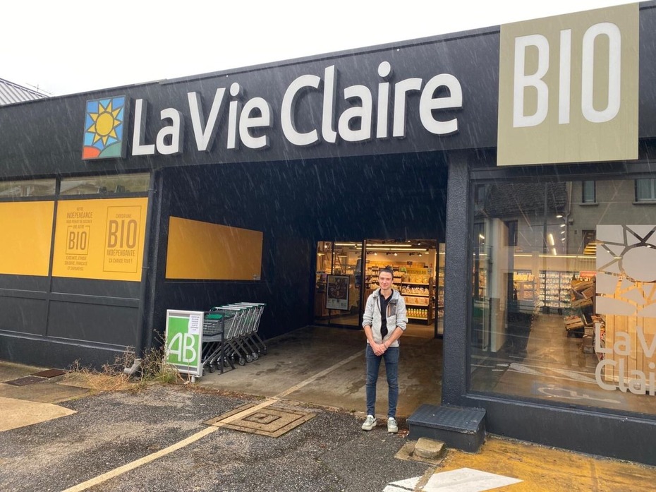A La Vie Claire Franchisee Opens His 4th Store: A Success Story Within the Network